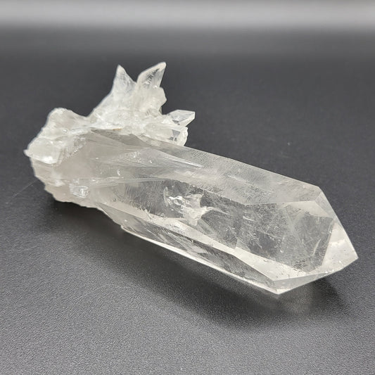 Bergkristall-Spitze Bruchstein – Rohe Energie der Erde