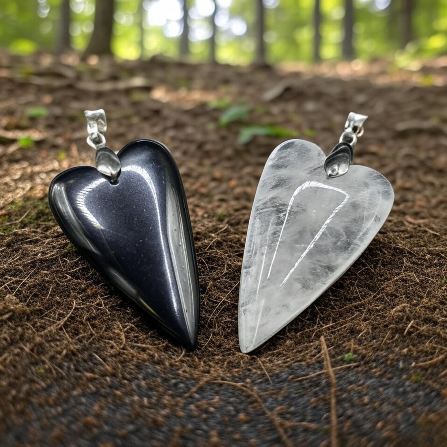 Black and White Partner Herz-Steine – Bergkristall & Onyx (2er-Set) – Symbol der Verbindung